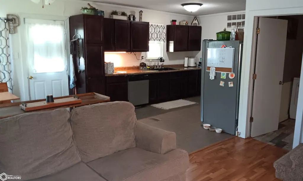 976 Lillian Street Ottumwa IA 52501