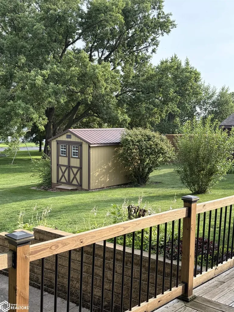 502 4th Street SW State Center IA 50247