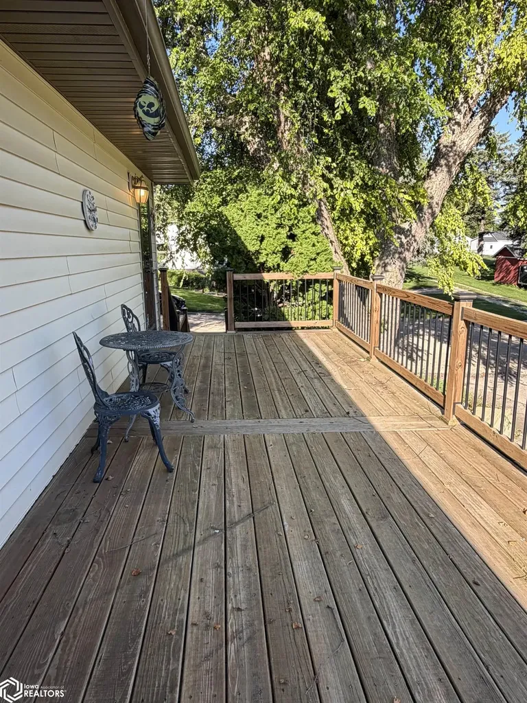 502 4th Street SW State Center IA 50247