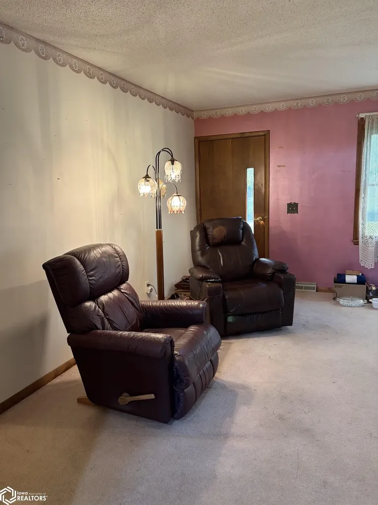 502 4th Street SW State Center IA 50247