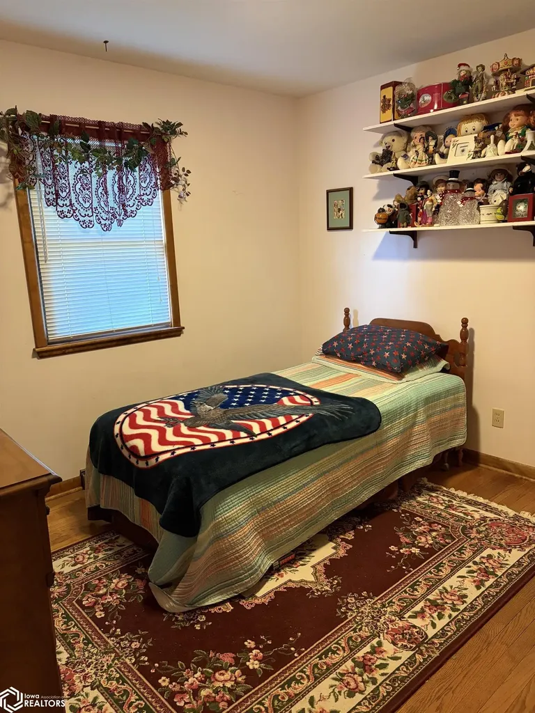 502 4th Street SW State Center IA 50247