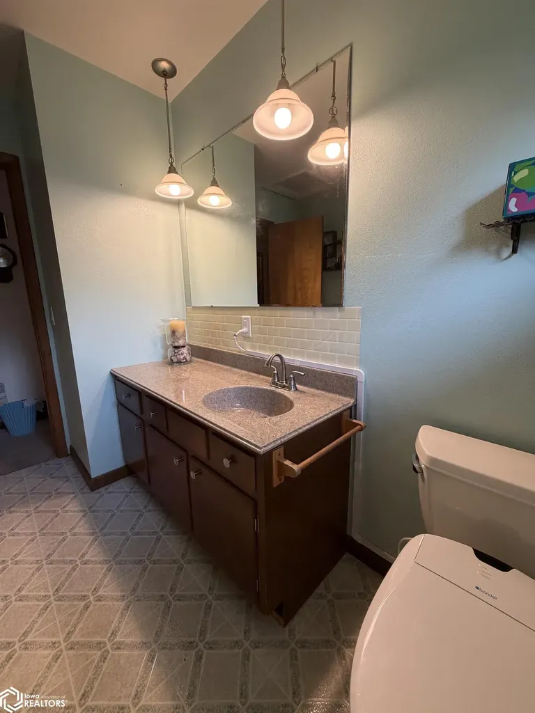 502 4th Street SW State Center IA 50247