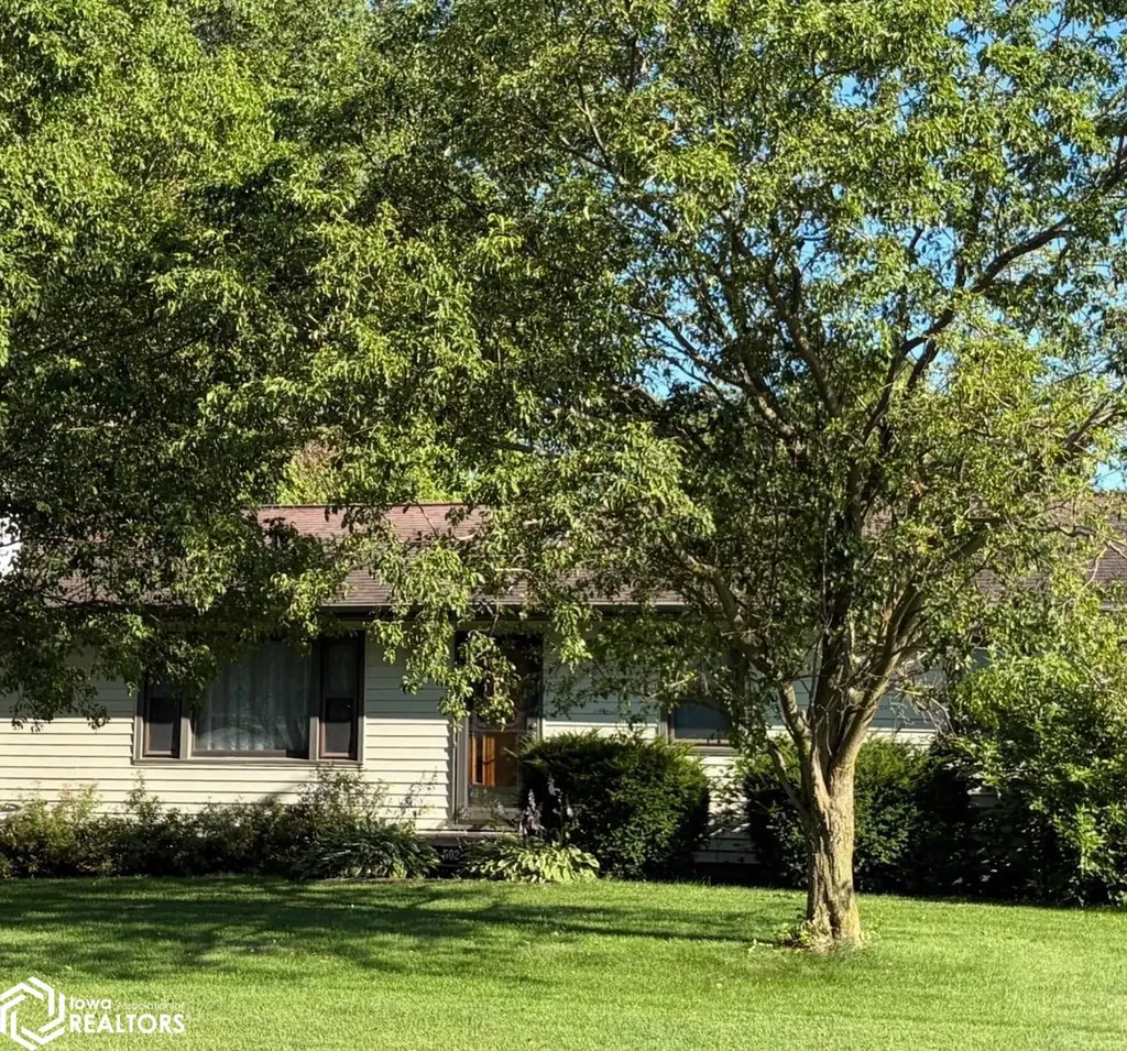 502 4th Street SW State Center IA 50247