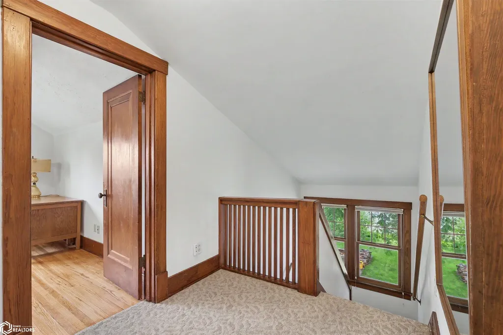 310 N 8th Street Marshalltown IA 50158