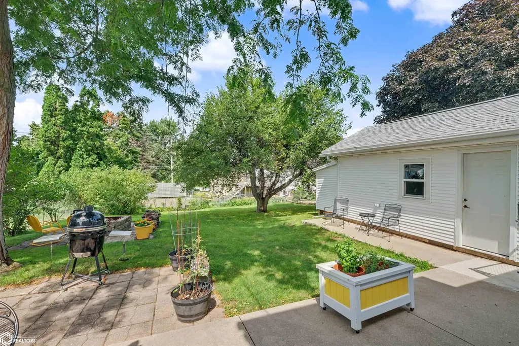 310 N 8th Street Marshalltown IA 50158