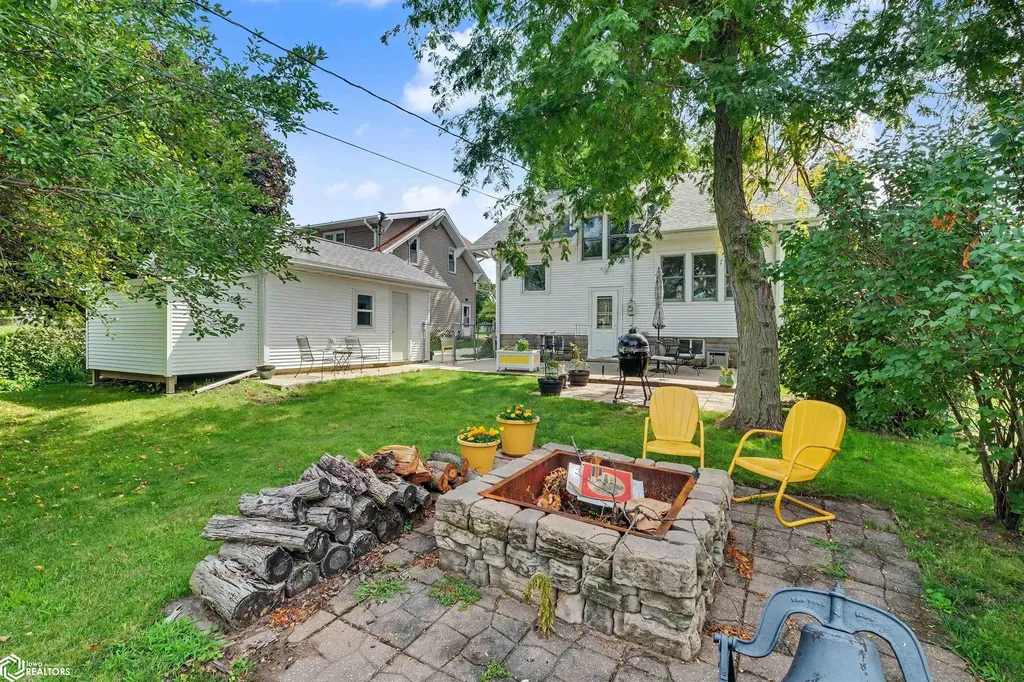 310 N 8th Street Marshalltown IA 50158