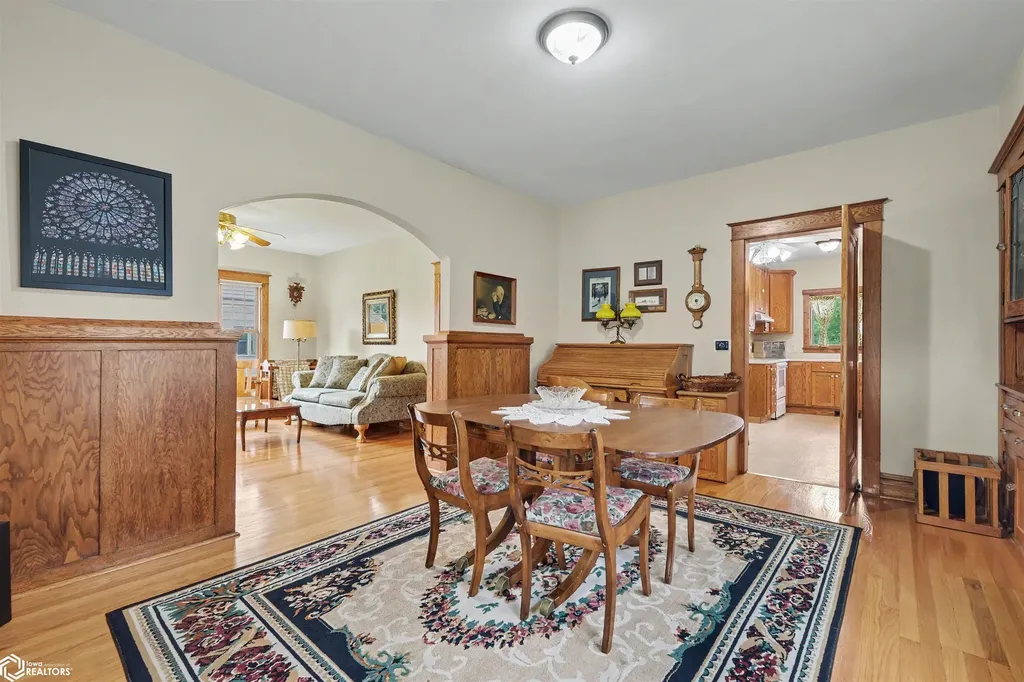 310 N 8th Street Marshalltown IA 50158