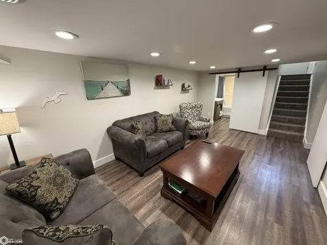 206 N 9th Street Clear Lake IA 50428