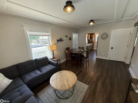 206 N 9th Street Clear Lake IA 50428