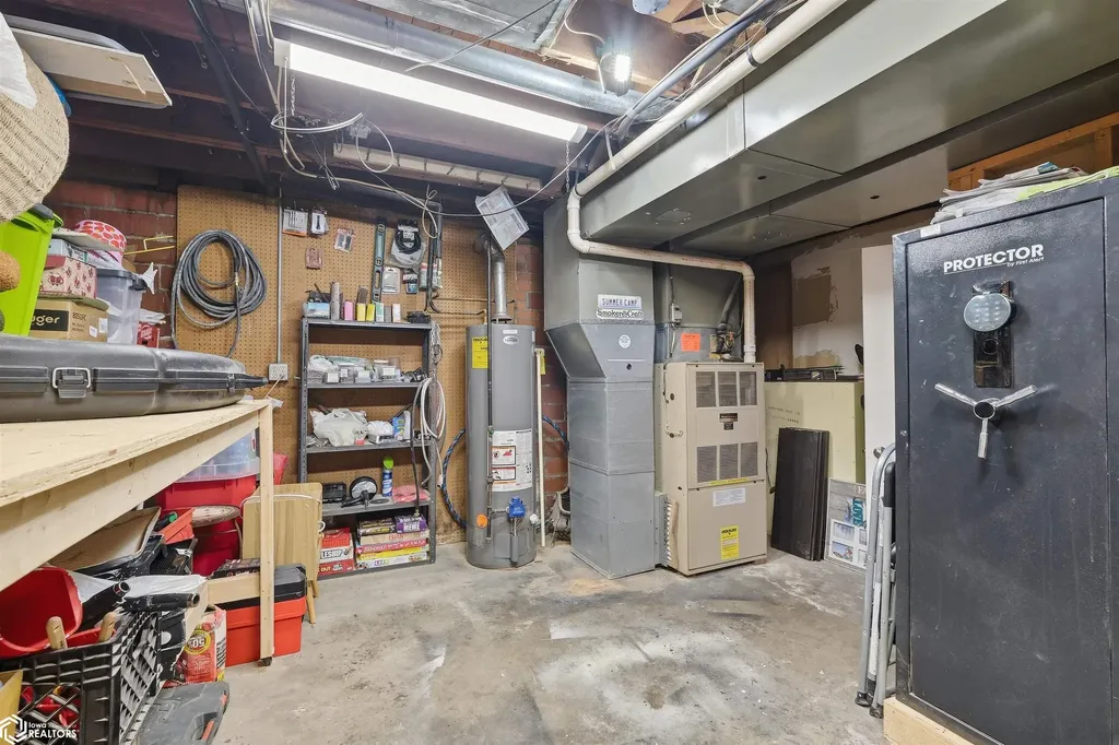 407 N 8th Street Marshalltown IA 50158