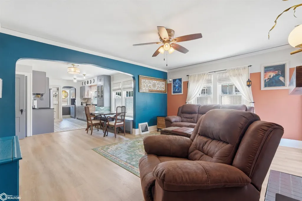 407 N 8th Street Marshalltown IA 50158