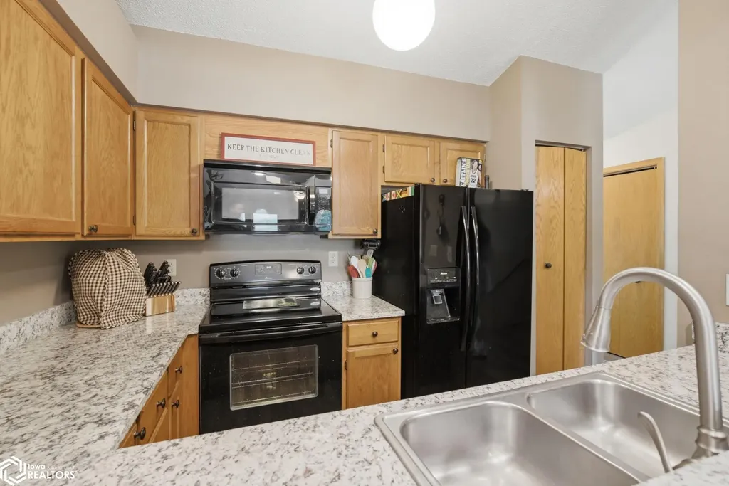 1988 Holiday Road Coralville IA 52241