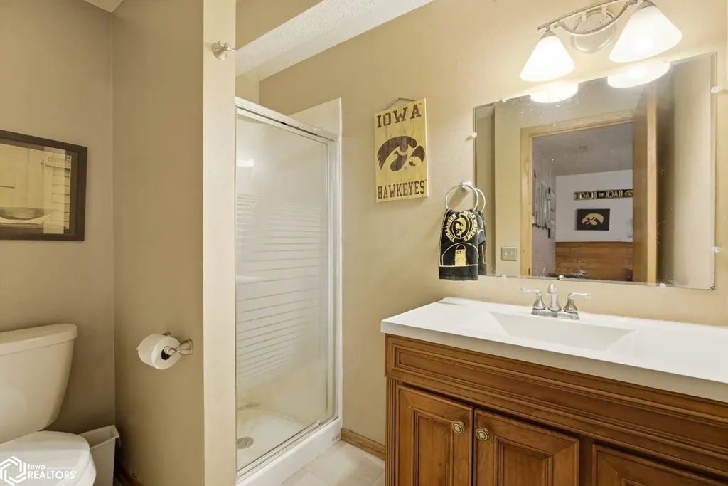 1988 Holiday Road Coralville IA 52241