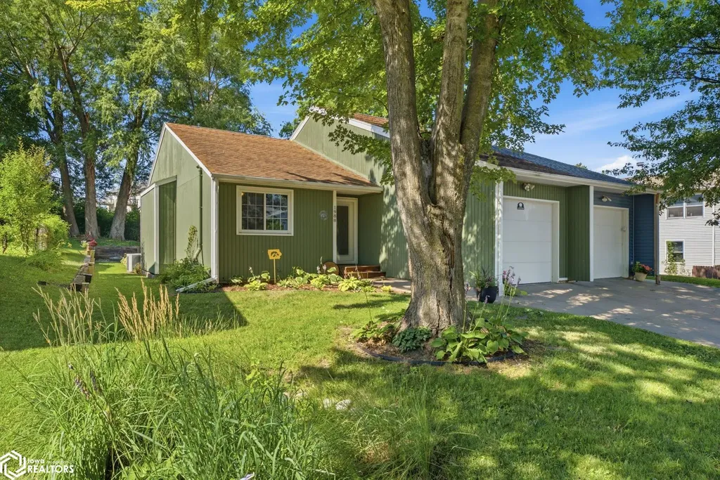 1988 Holiday Road Coralville IA 52241