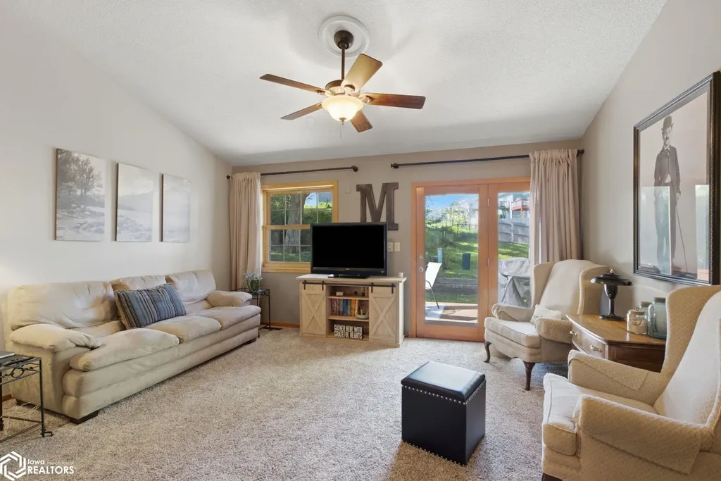 1988 Holiday Road Coralville IA 52241
