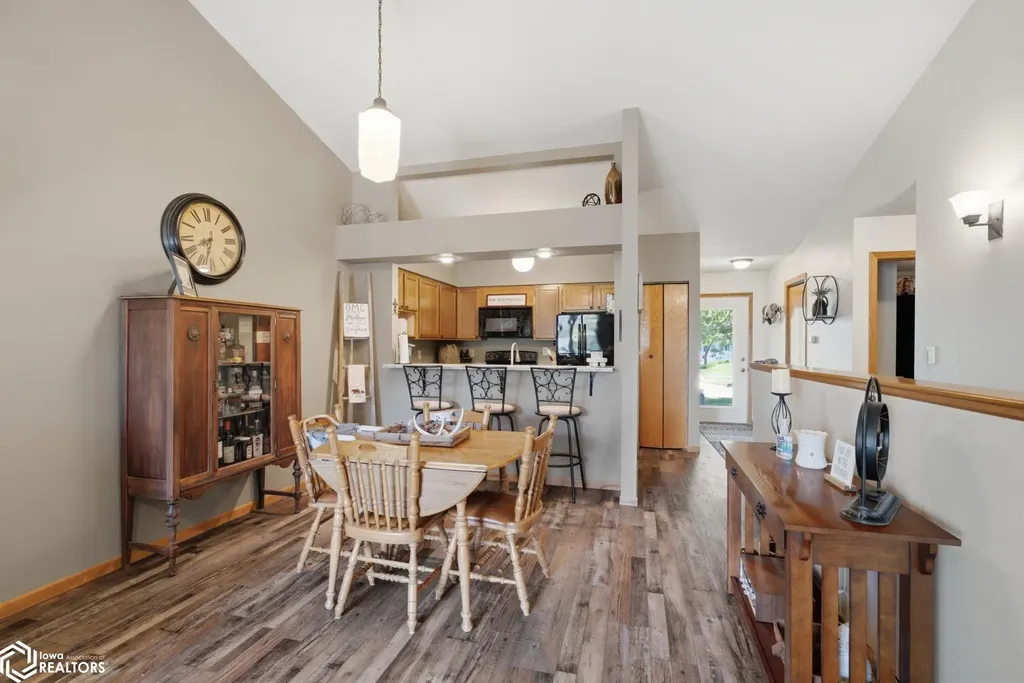 1988 Holiday Road Coralville IA 52241