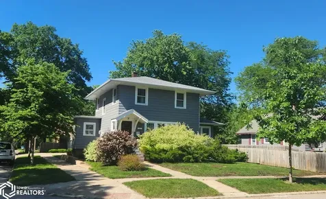 864 3rd Street NW Mason City IA 50401