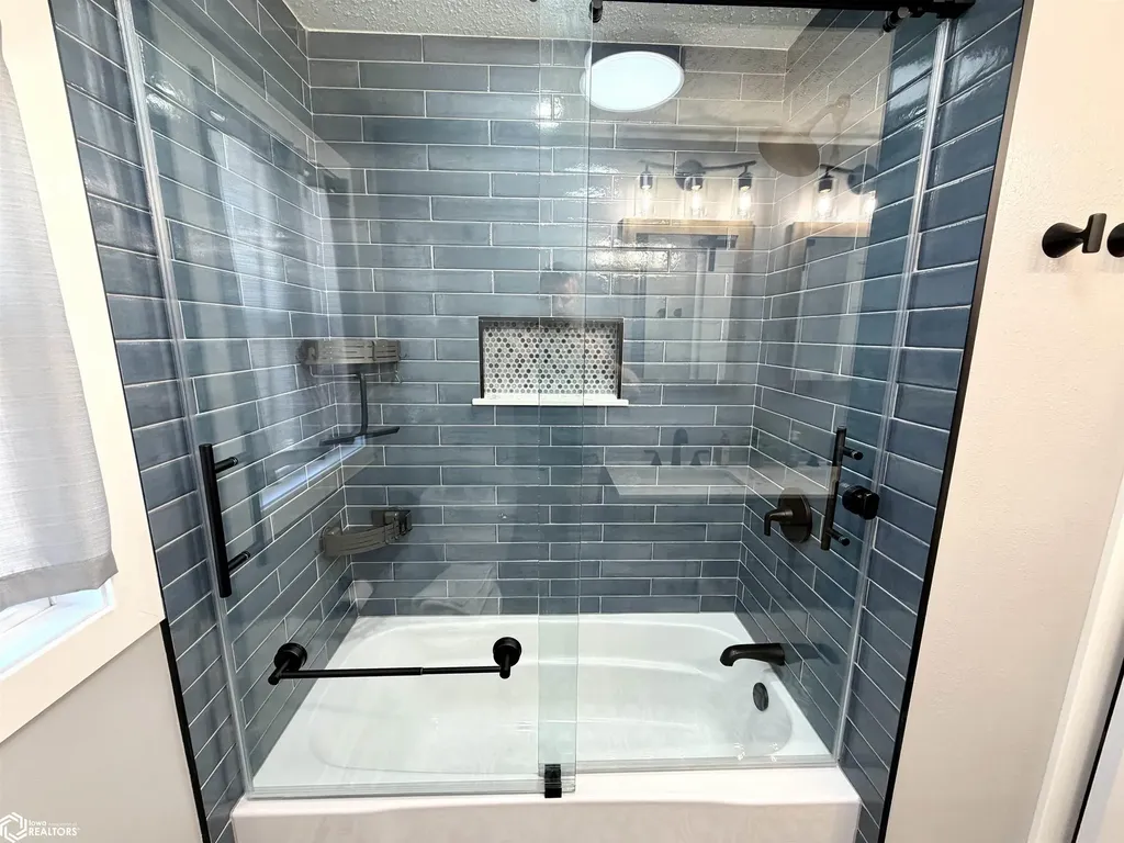 507 12th Avenue Grinnell IA 50112