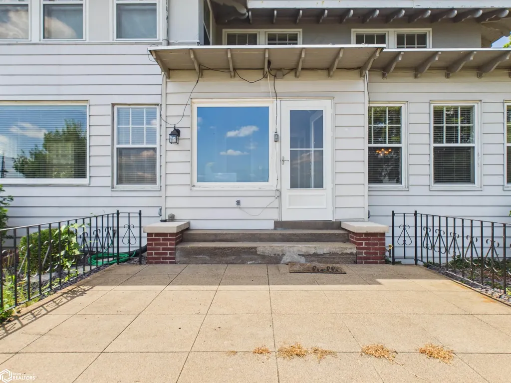 1111 Grand Avenue Keokuk IA 52632