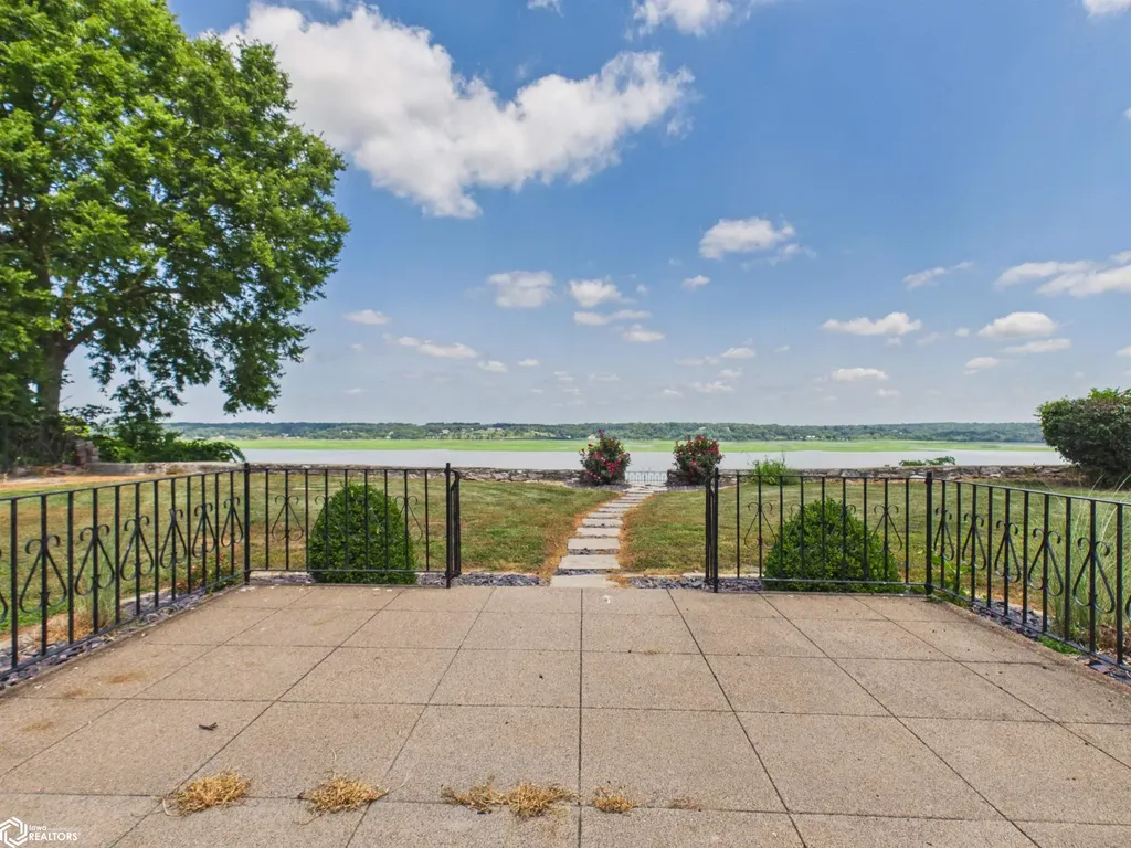 1111 Grand Avenue Keokuk IA 52632