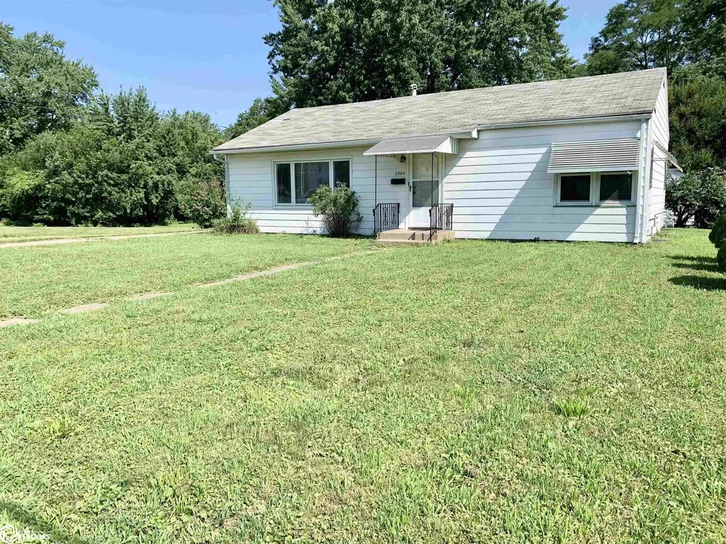 2004 Agency Street Burlington IA 52601