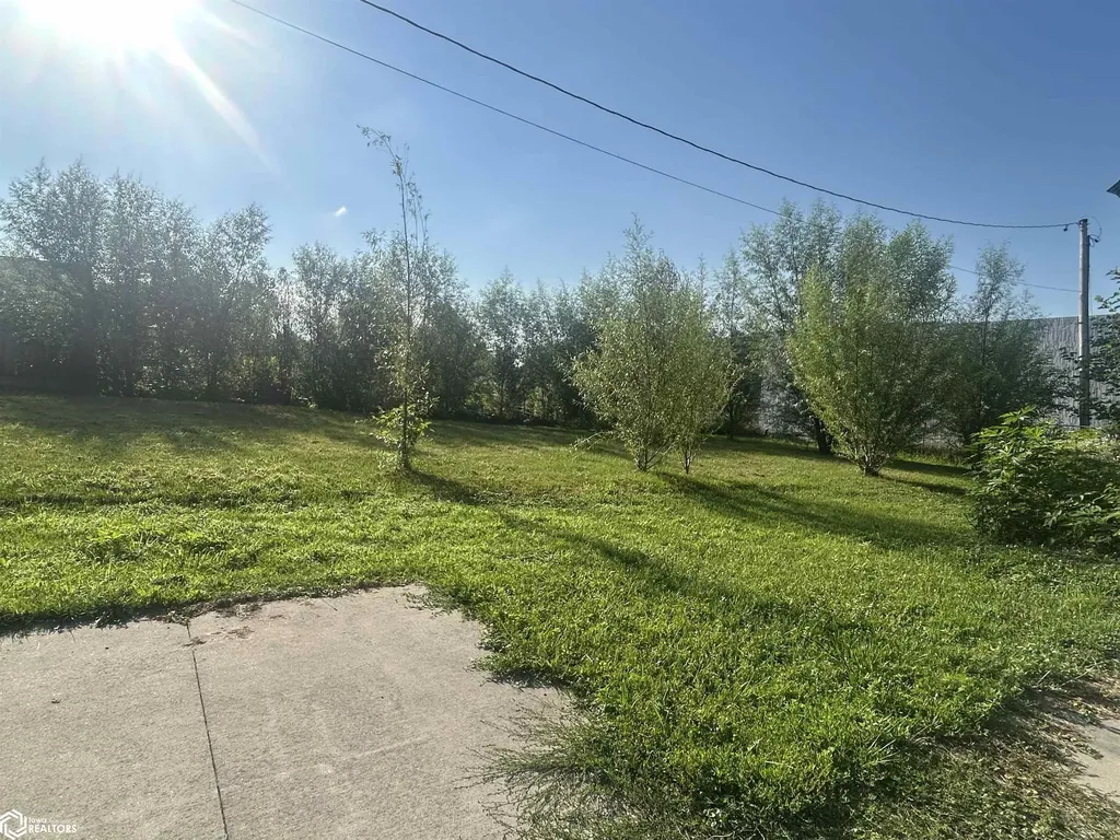 104 S 12th Street Marshalltown IA 50158