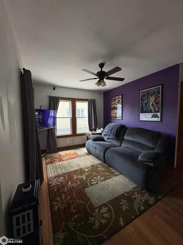 230 S Indiana Avenue Mason City IA 50428