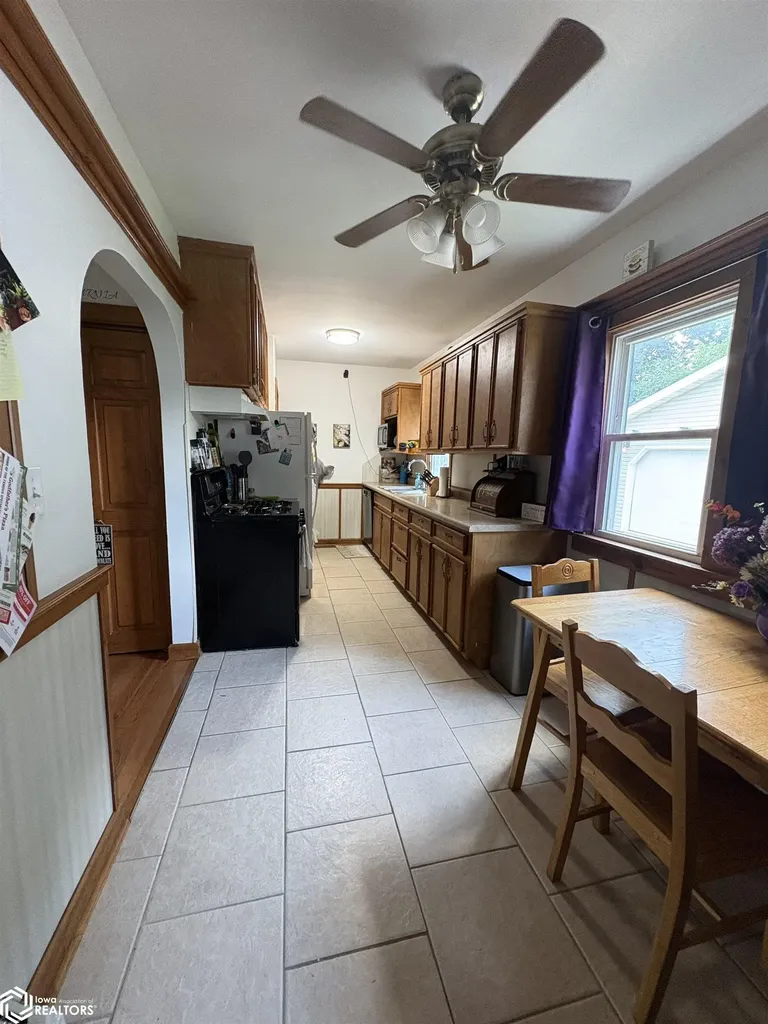 230 S Indiana Avenue Mason City IA 50428