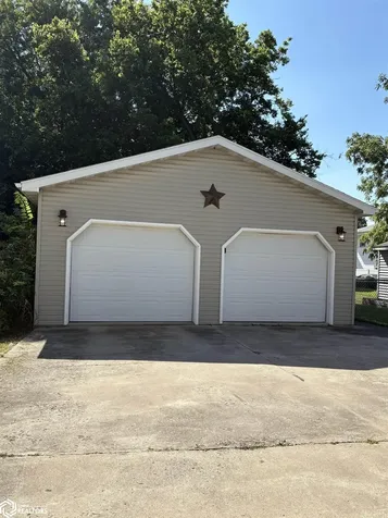 230 S Indiana Avenue Mason City IA 50428