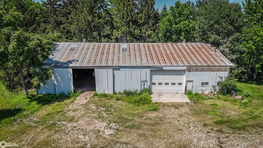 1006 Irish Lane Mount Vernon IA 52314