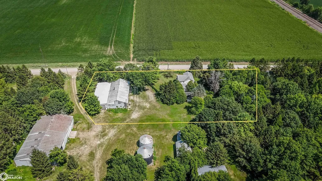 1000 Irish Lane Mount Vernon IA 52314