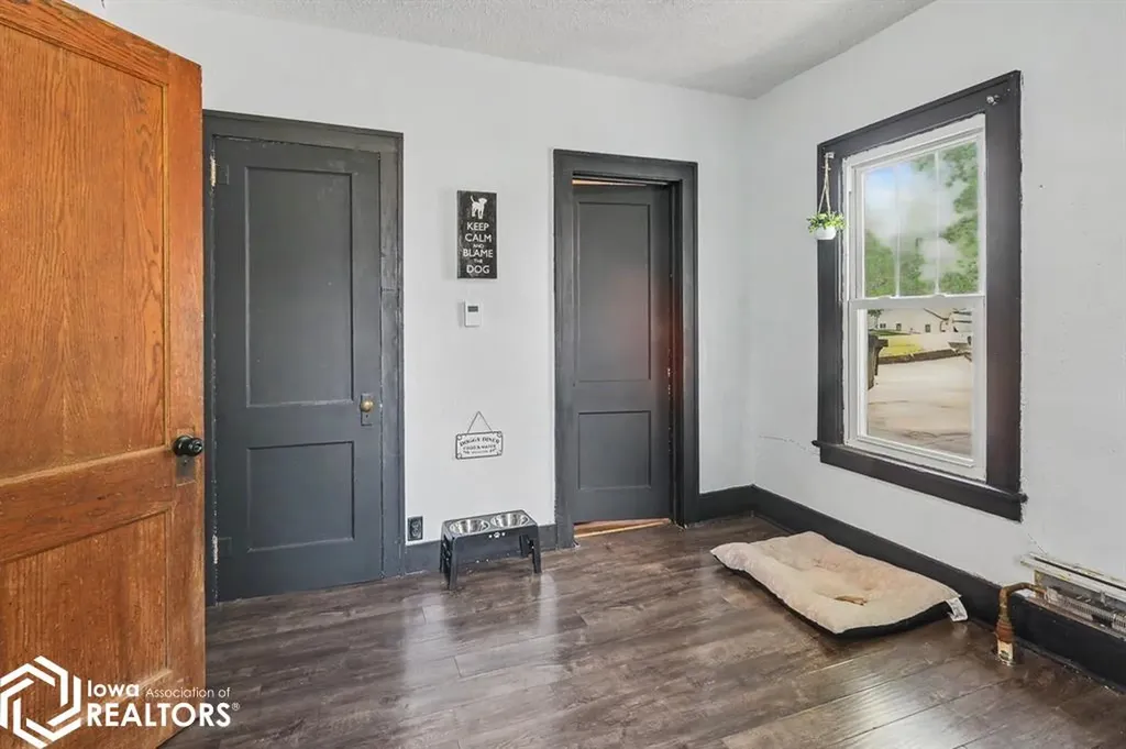 401 K Avenue E Oskaloosa IA 52577