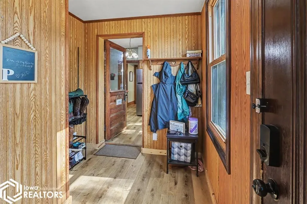 401 K Avenue E Oskaloosa IA 52577