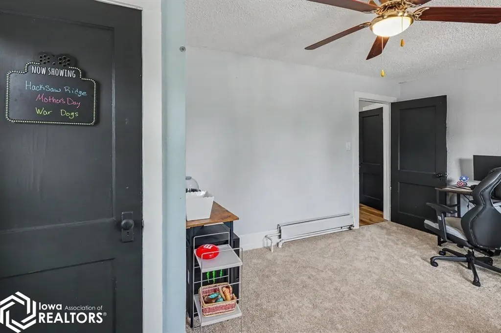 401 K Avenue E Oskaloosa IA 52577