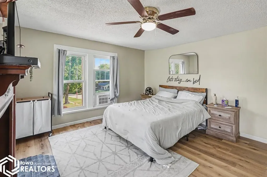 401 K Avenue E Oskaloosa IA 52577