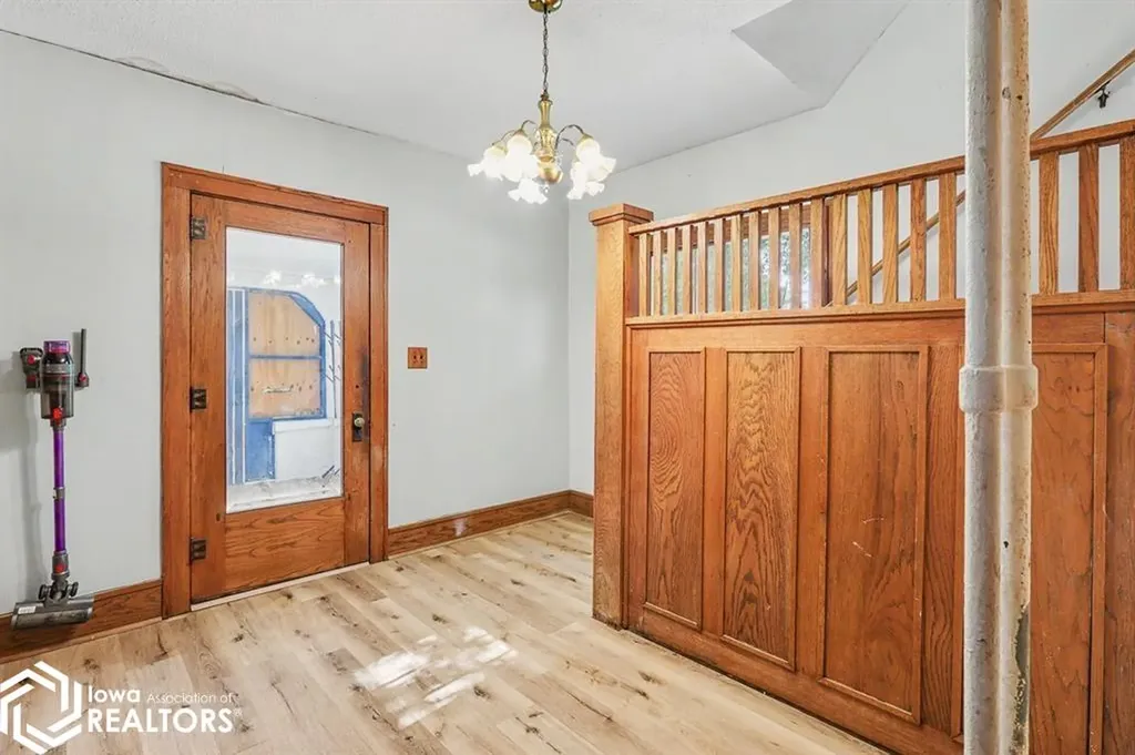 401 K Avenue E Oskaloosa IA 52577
