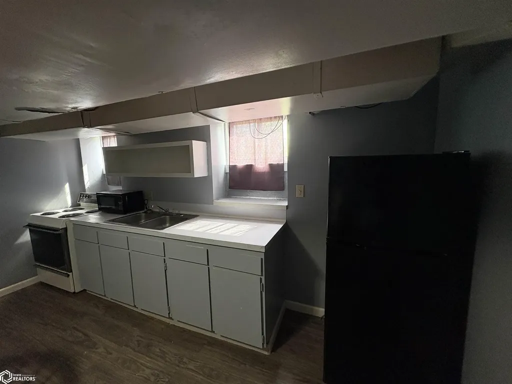 200 E Briggs Fairfield IA 52556