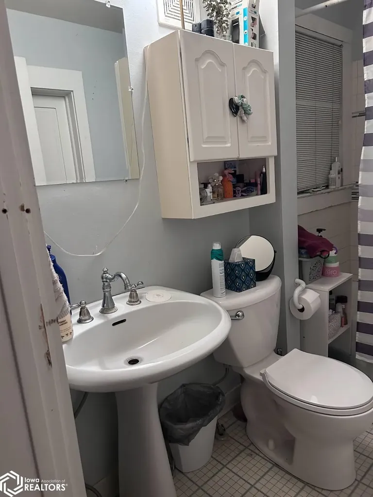 200 E Briggs Fairfield IA 52556
