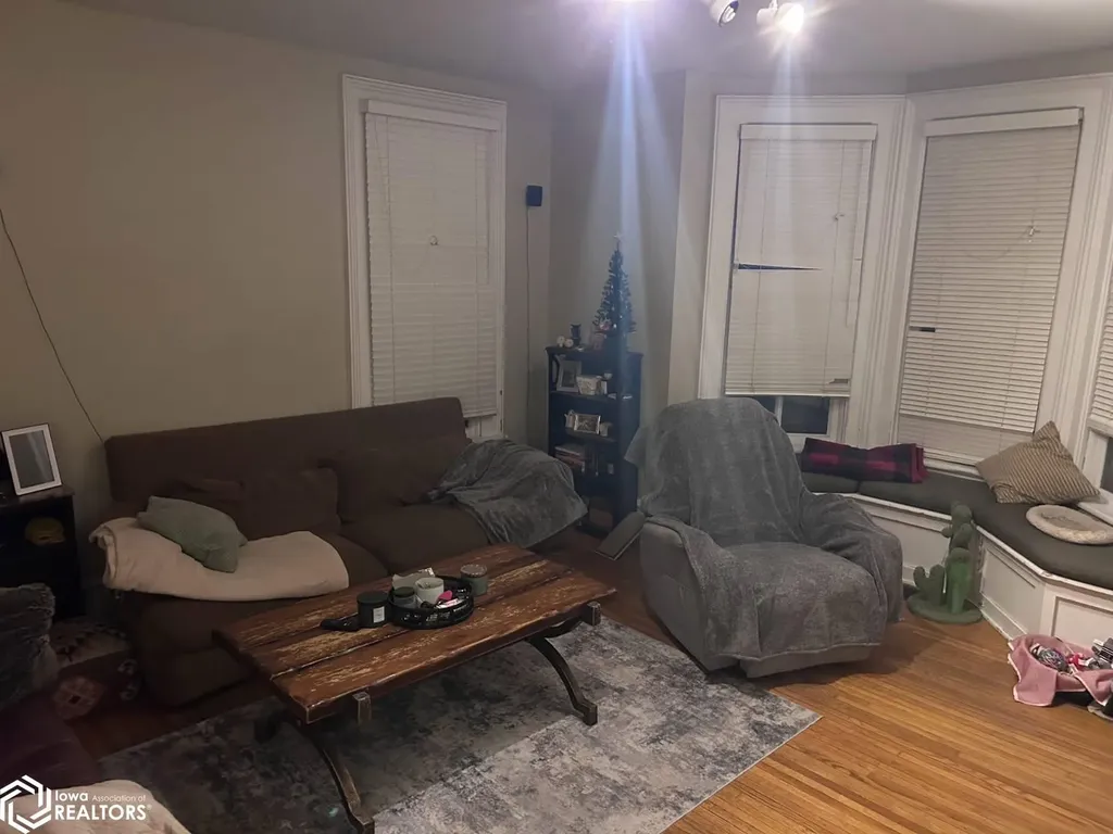 200 E Briggs Fairfield IA 52556