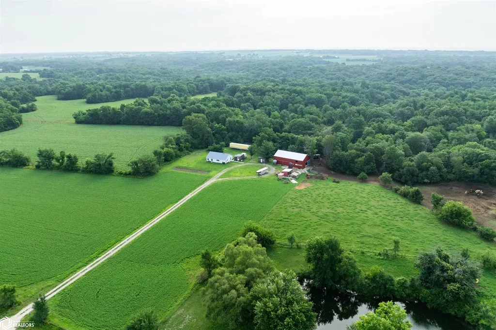 14500 Irish Ridge Road Burlington IA 52601