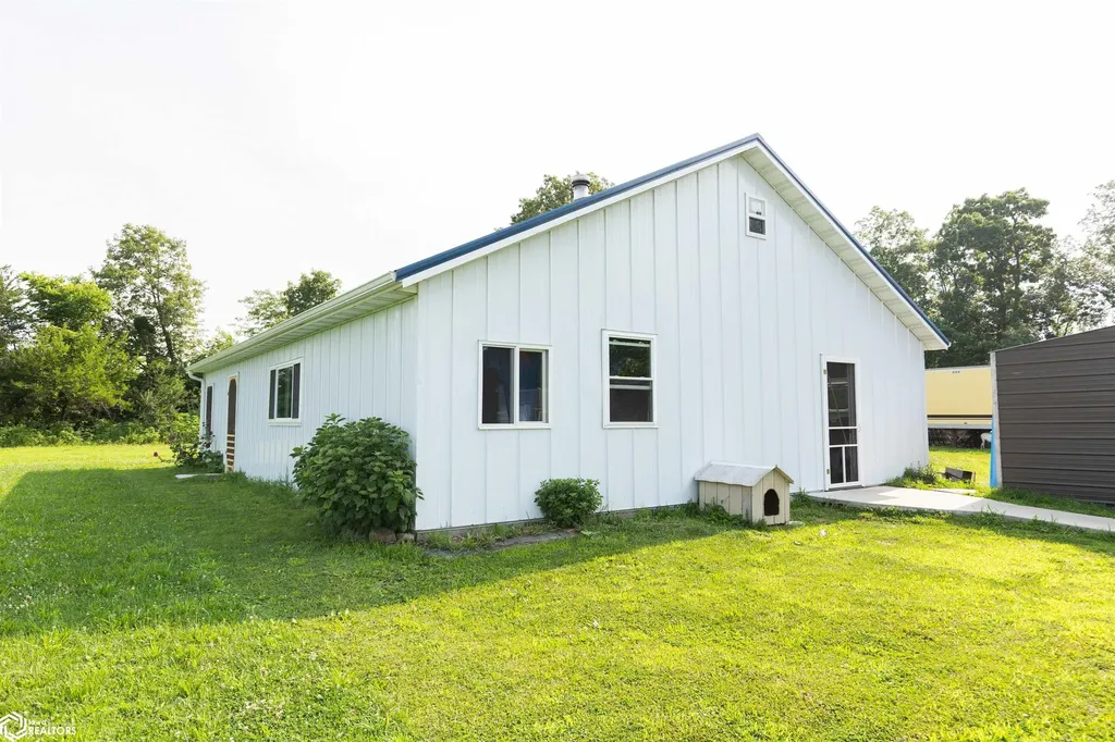 14500 Irish Ridge Road Burlington IA 52601