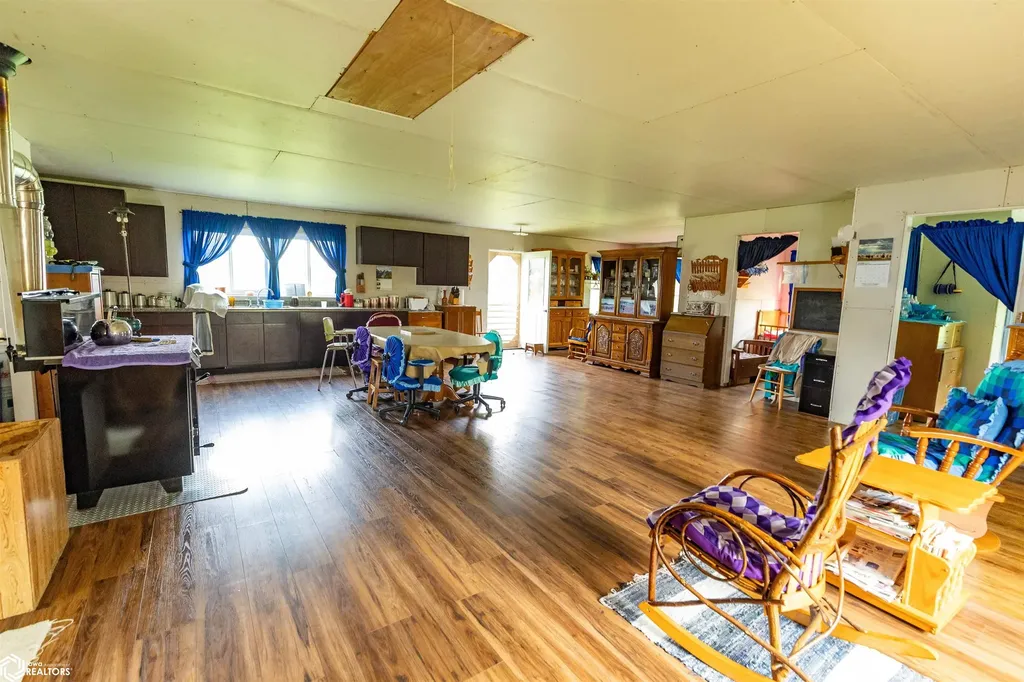 14500 Irish Ridge Road Burlington IA 52601