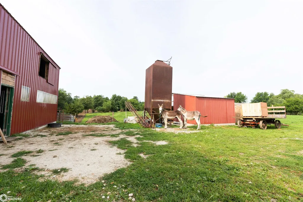 14500 Irish Ridge Road Burlington IA 52601