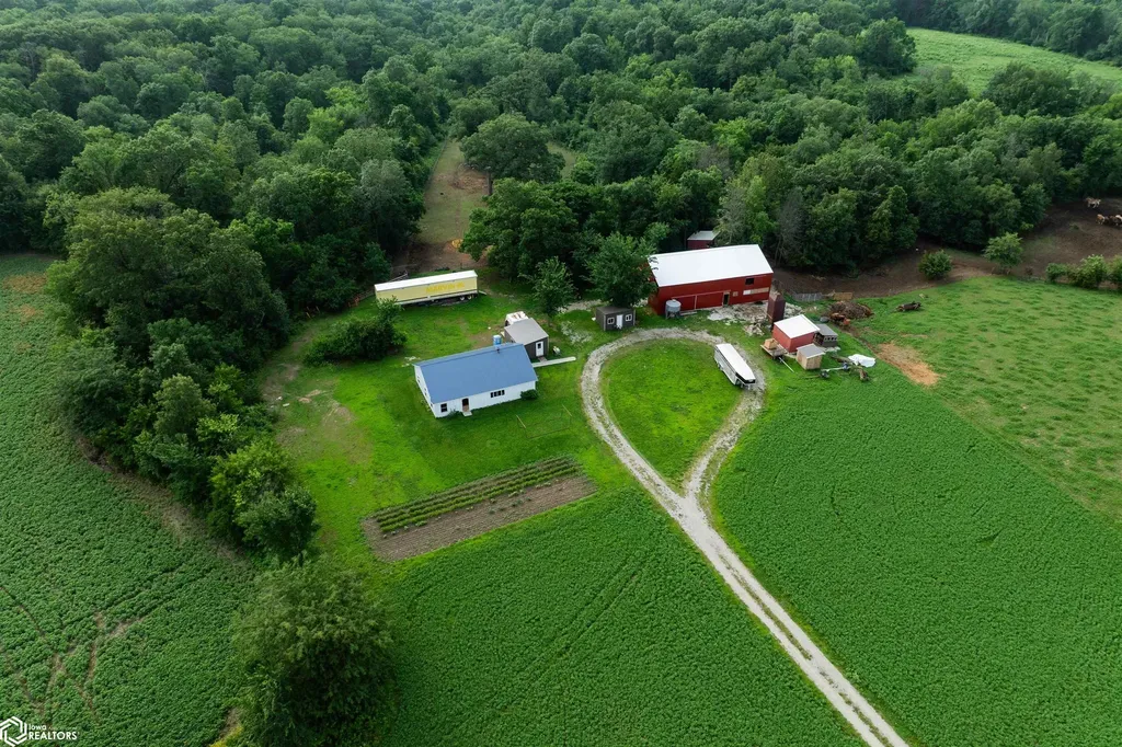 14500 Irish Ridge Road Burlington IA 52601