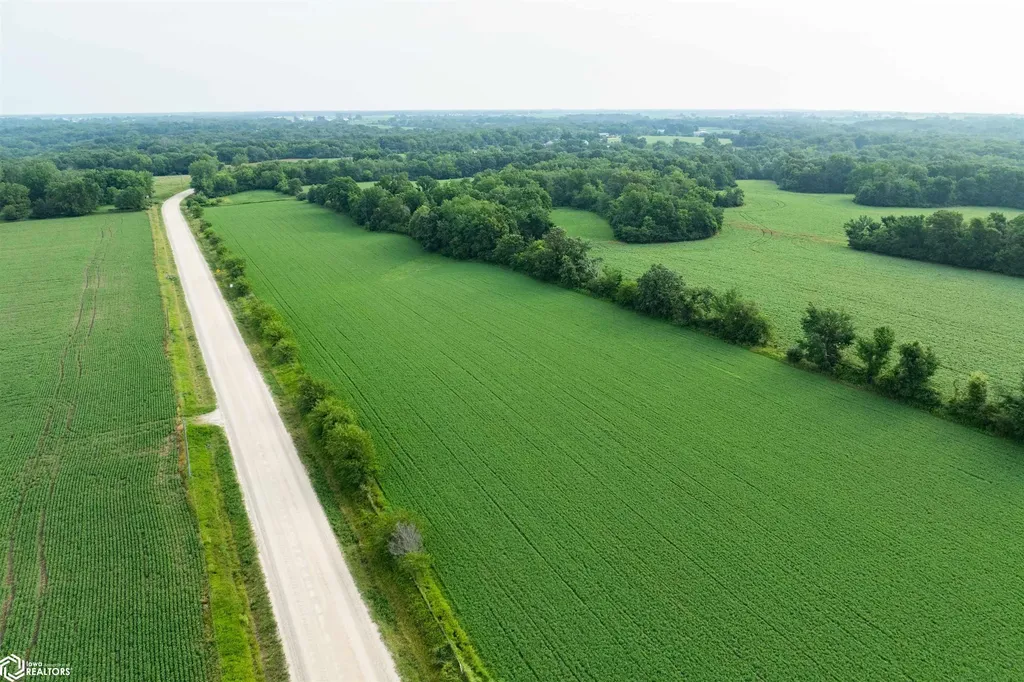14500 Irish Ridge Road Burlington IA 52601