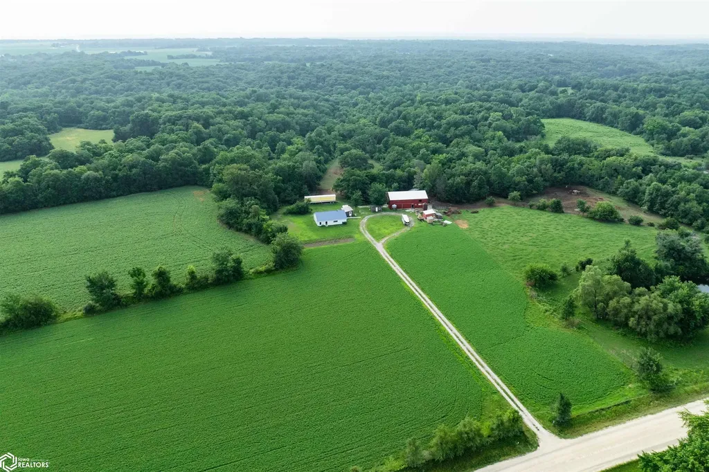 14500 Irish Ridge Road Burlington IA 52601