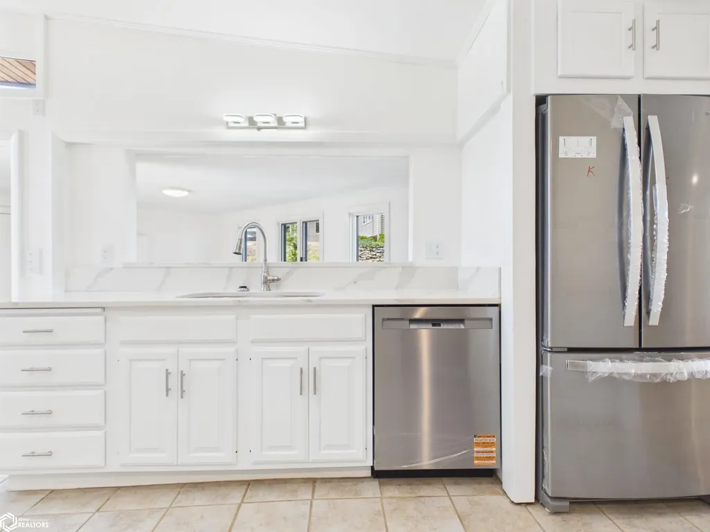 2736 Old Vineyard Road Keokuk IA 52632