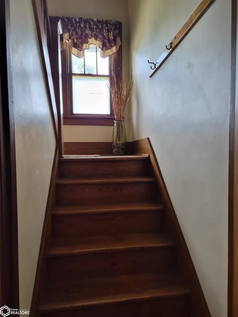 604 8th Avenue Grinnell IA 50112
