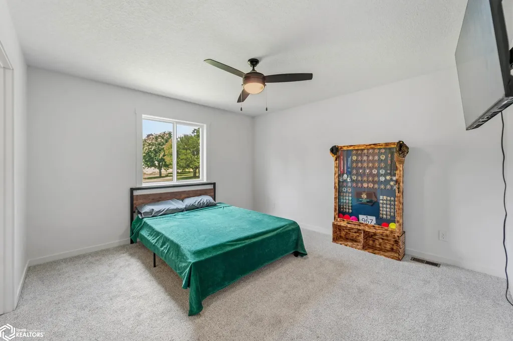 509 17th Avenue E Oskaloosa IA 52577