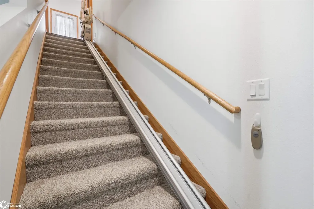 2505 Diamond Ridge Drive Burlington IA 52601